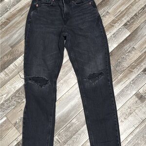 Distressed Black American Eagle mom Jeans